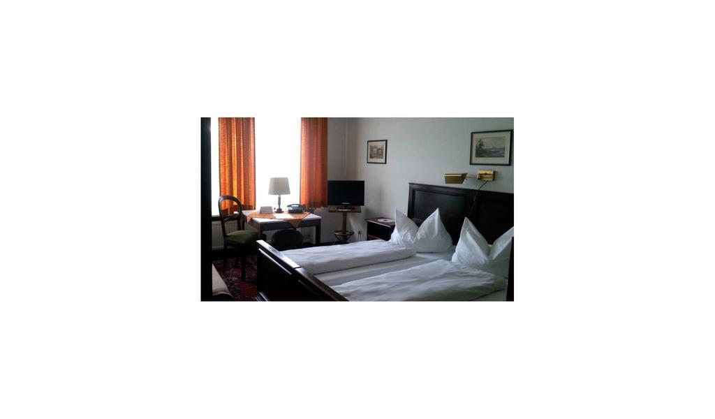 Hotel Corona 프랑크푸르트 외부 사진